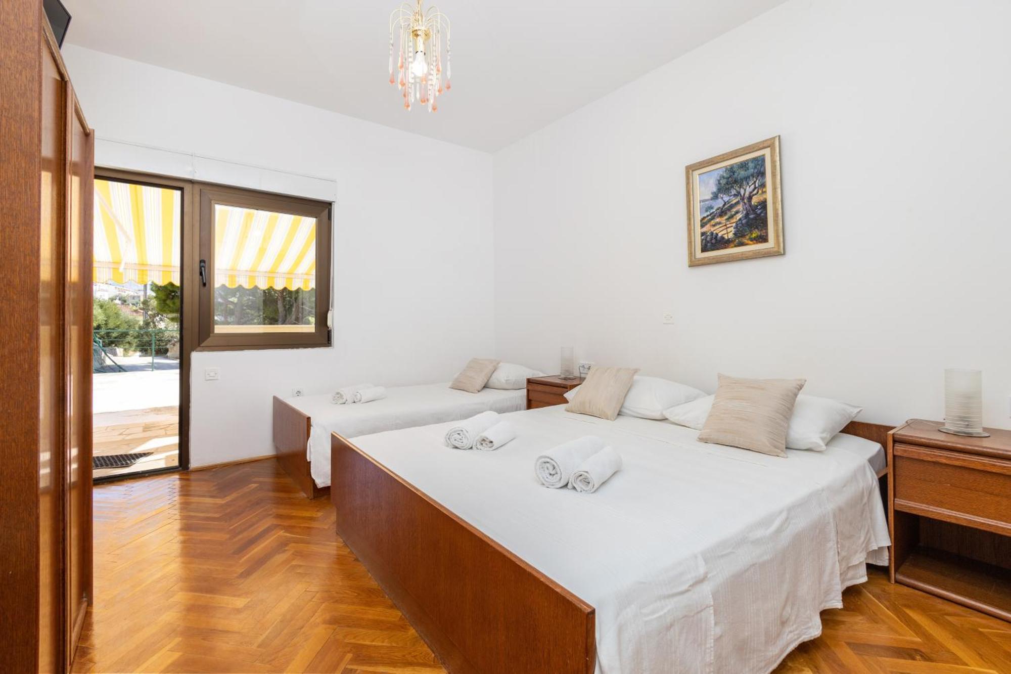 Apartments By The Sea Duce, Omis - 946 Exterior foto