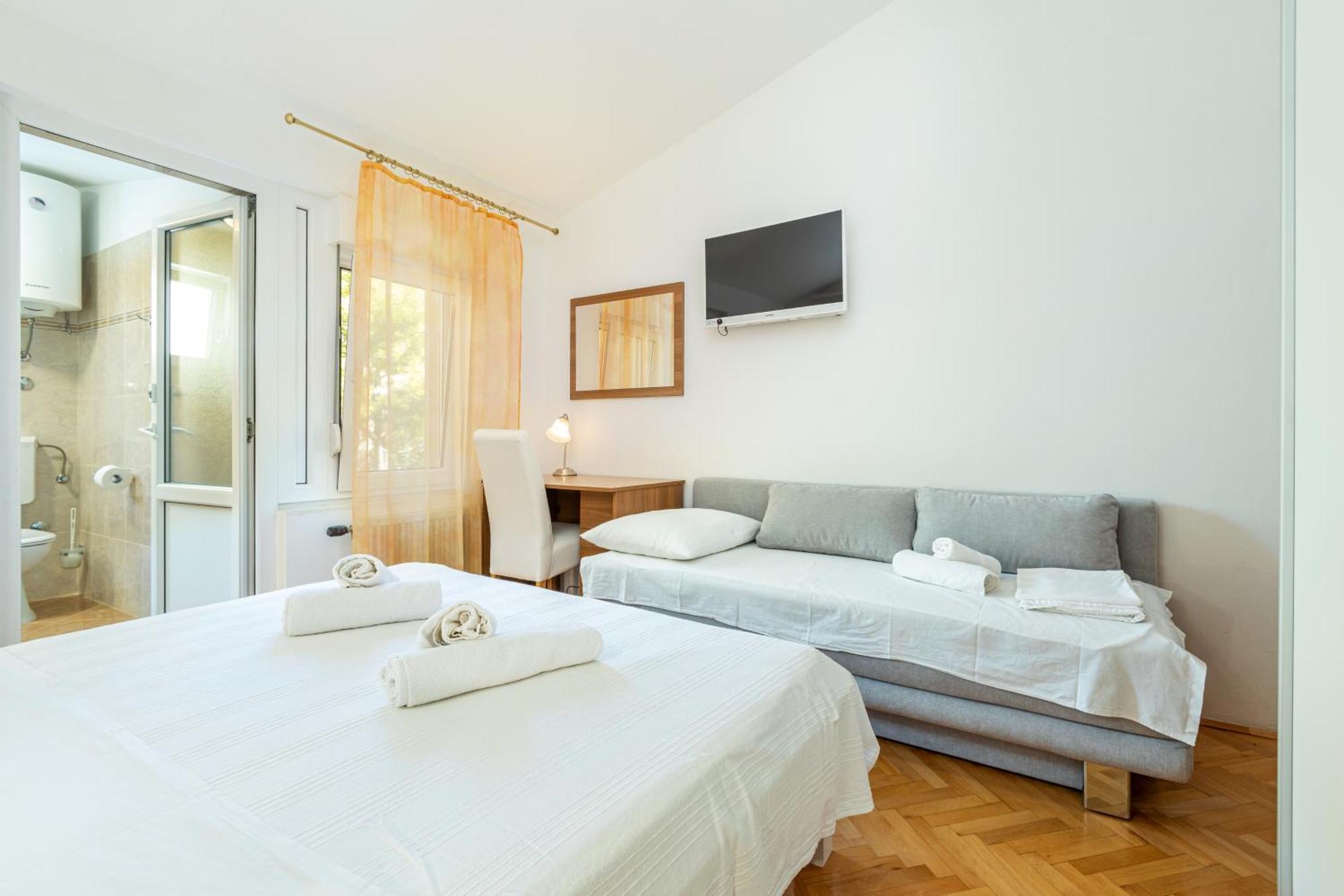 Apartments By The Sea Duce, Omis - 946 Quarto foto