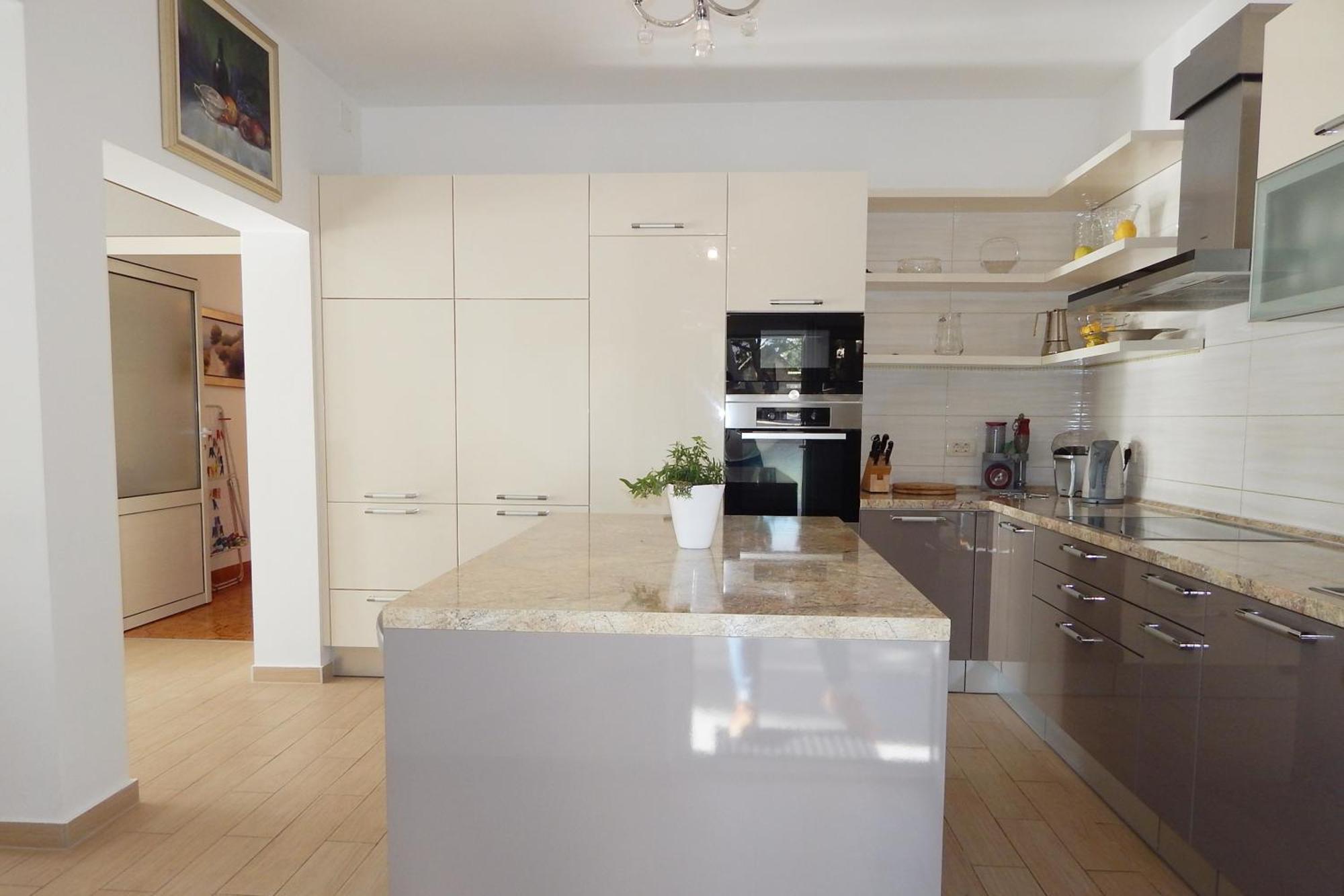 Apartments By The Sea Duce, Omis - 946 Quarto foto
