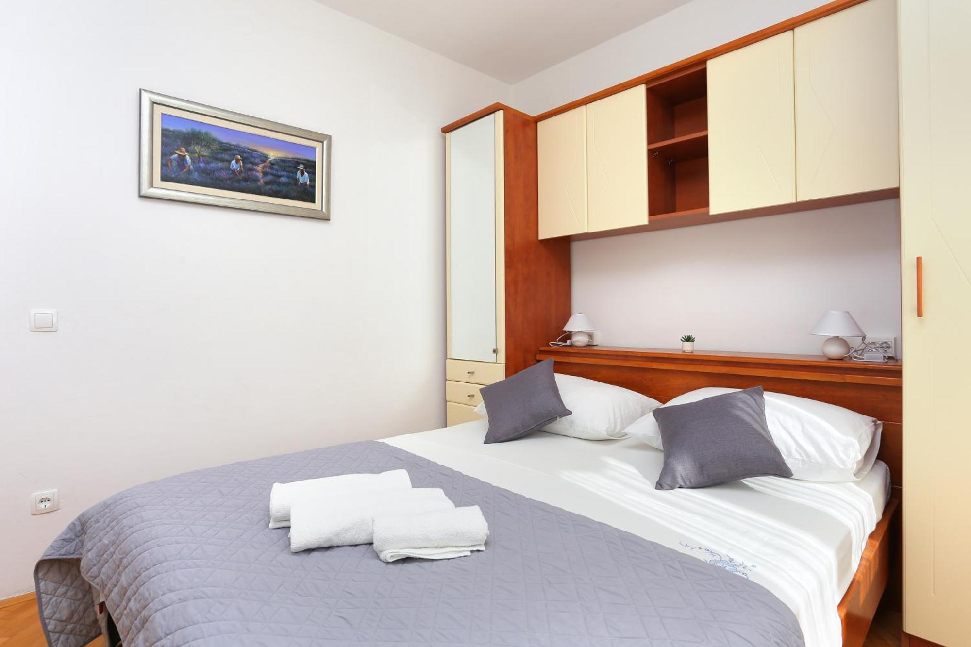 Apartments By The Sea Duce, Omis - 946 Quarto foto
